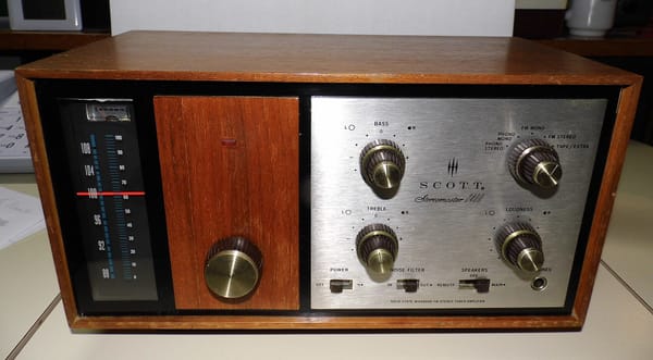 What the loudness button on a vintage receiver really did